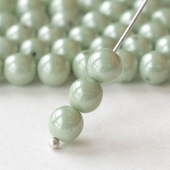 6mm Round Glass Beads - Light Green Luster - 50 Beads