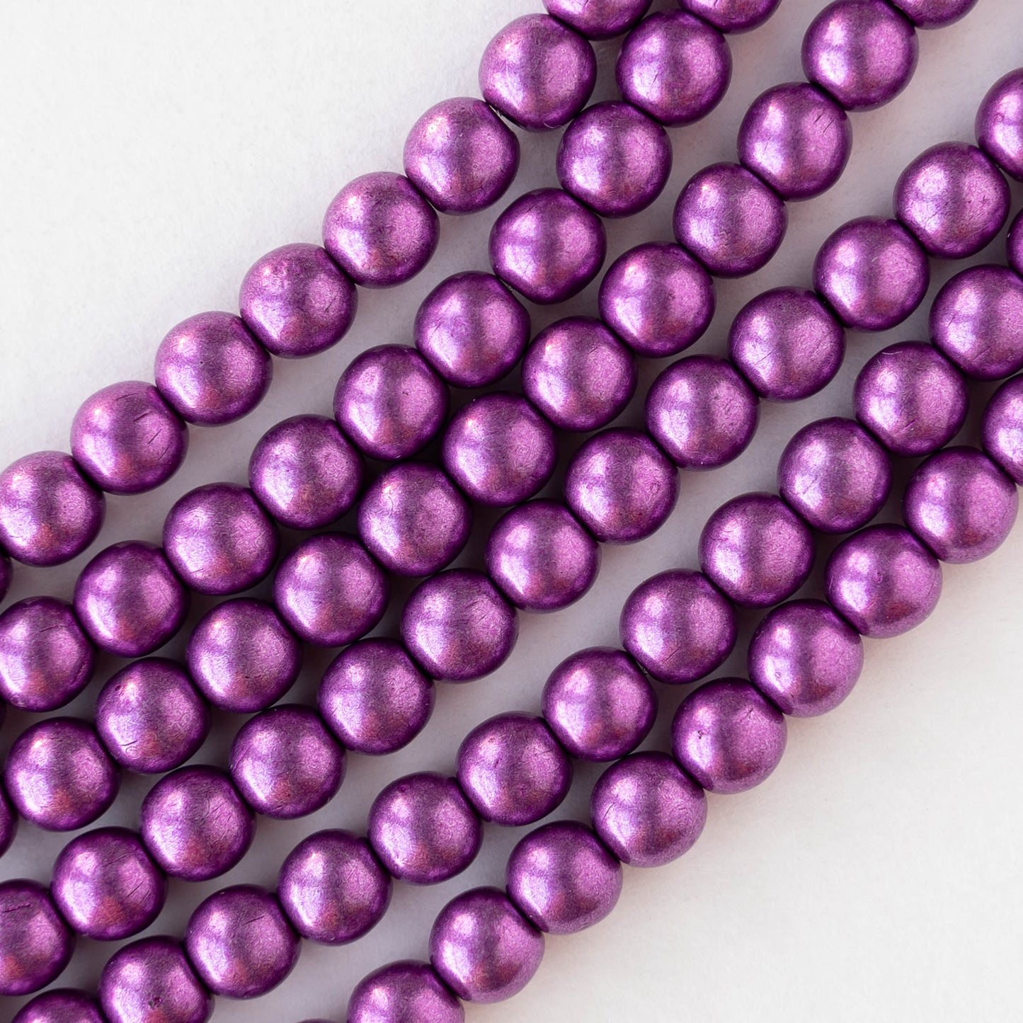 6mm Round Glass Beads - Metallic Purple - 50 beads