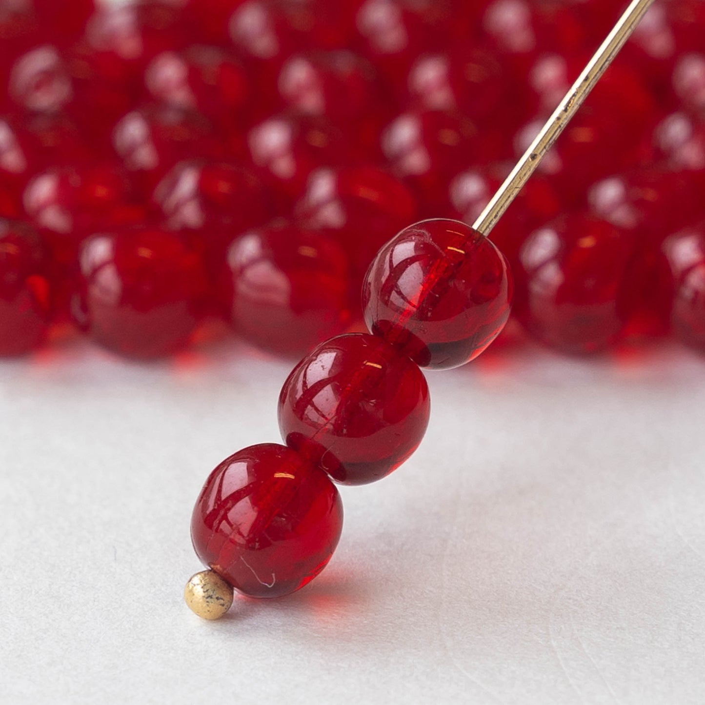Load image into Gallery viewer, 6mm Round Glass Beads - Transparent Red - 120

