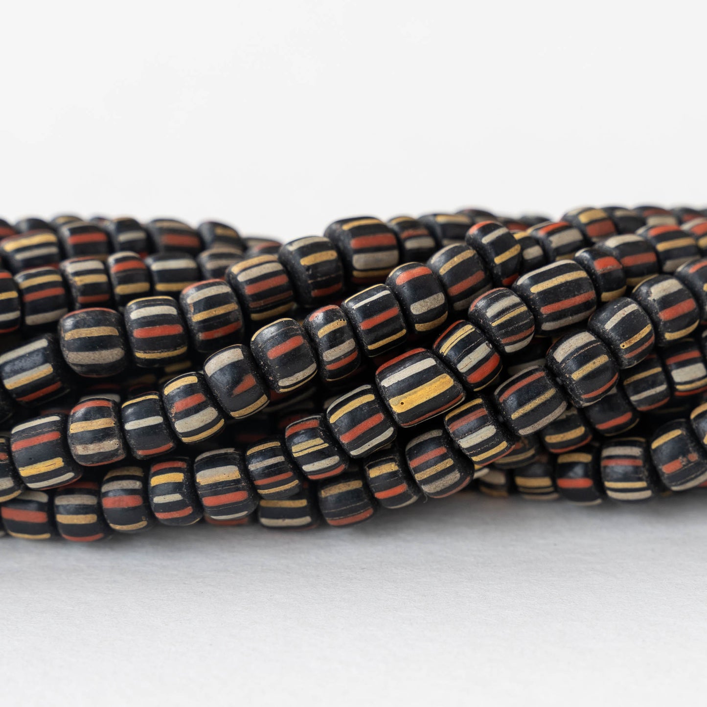 Java Trade Beads - Striped Black - 12 Inches
