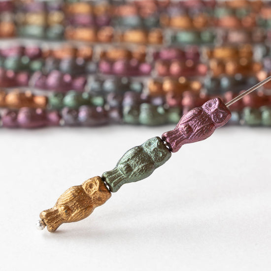 6x14mm Glass Owl Beads - Gold Iris - 10 beads