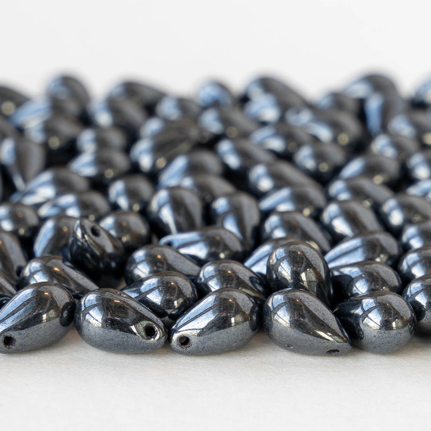 6x9mm Glass Teardrop - Hematite - 50 Beads