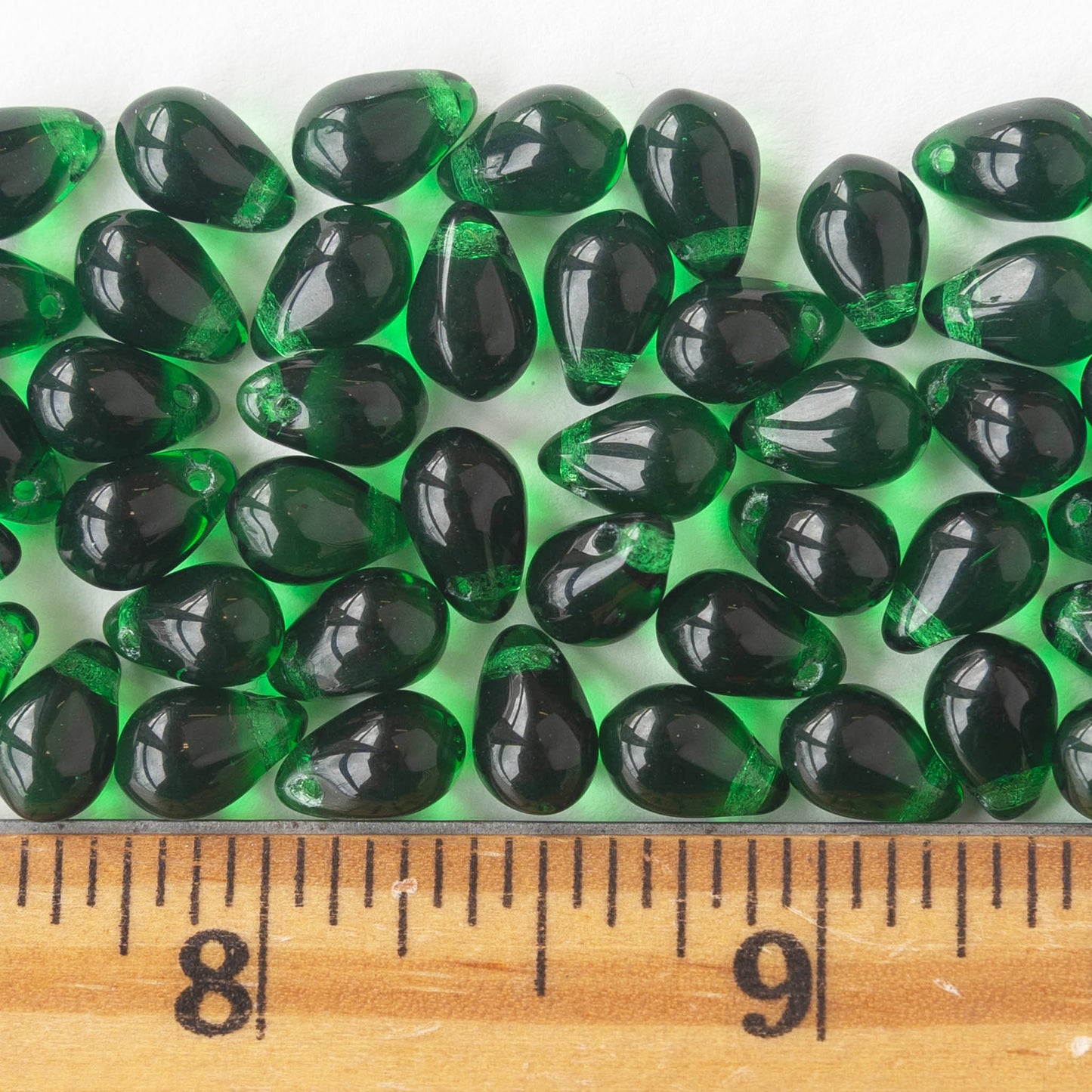 6x9mm Glass Teardrop Beads - Emerald Green - 50 Beads