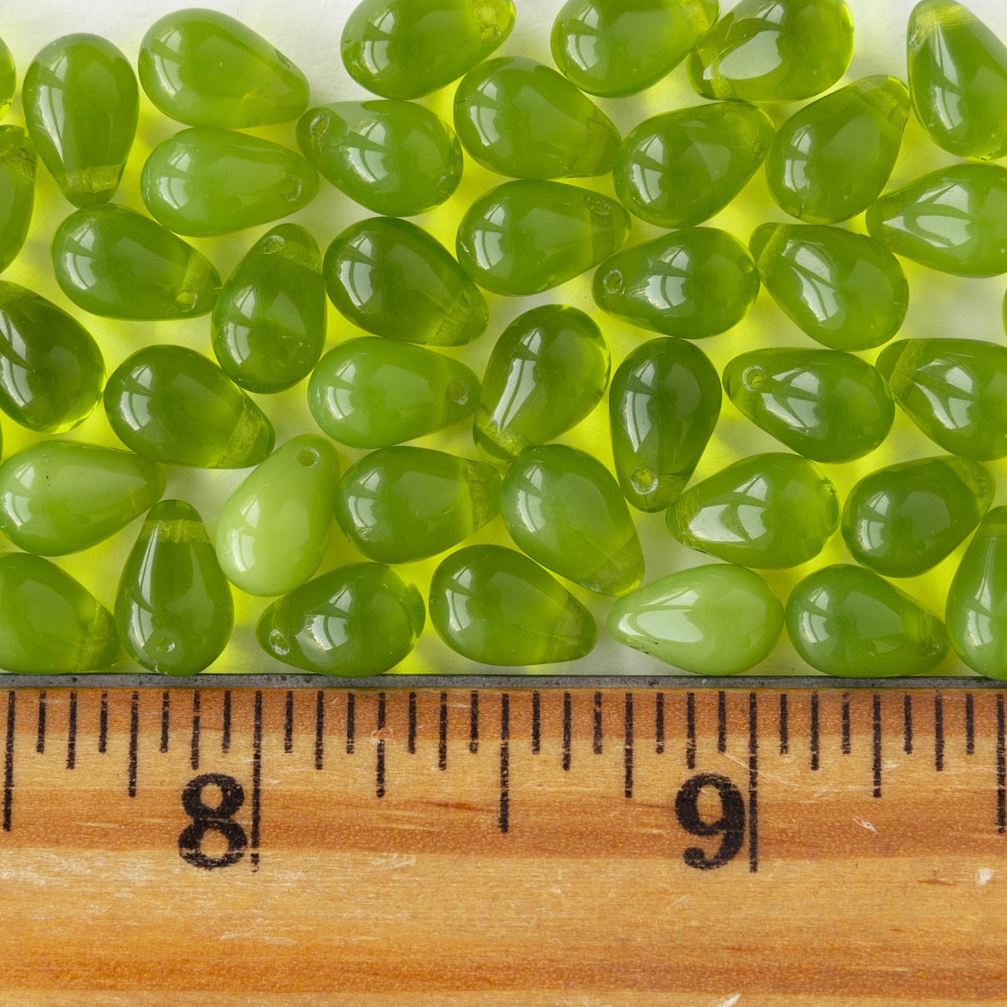 6x9mm Glass Teardrop Beads - Green - 40 Beads