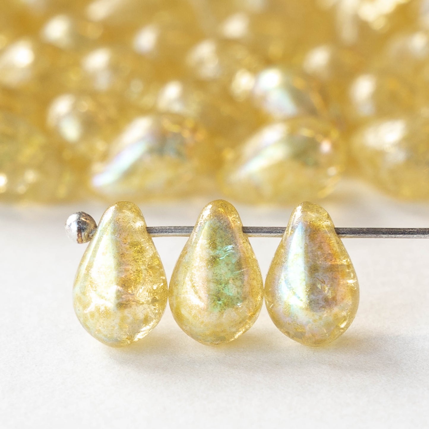 6x9mm Glass Teardrop Beads - Transparent Honey Crackle - 30 Beads