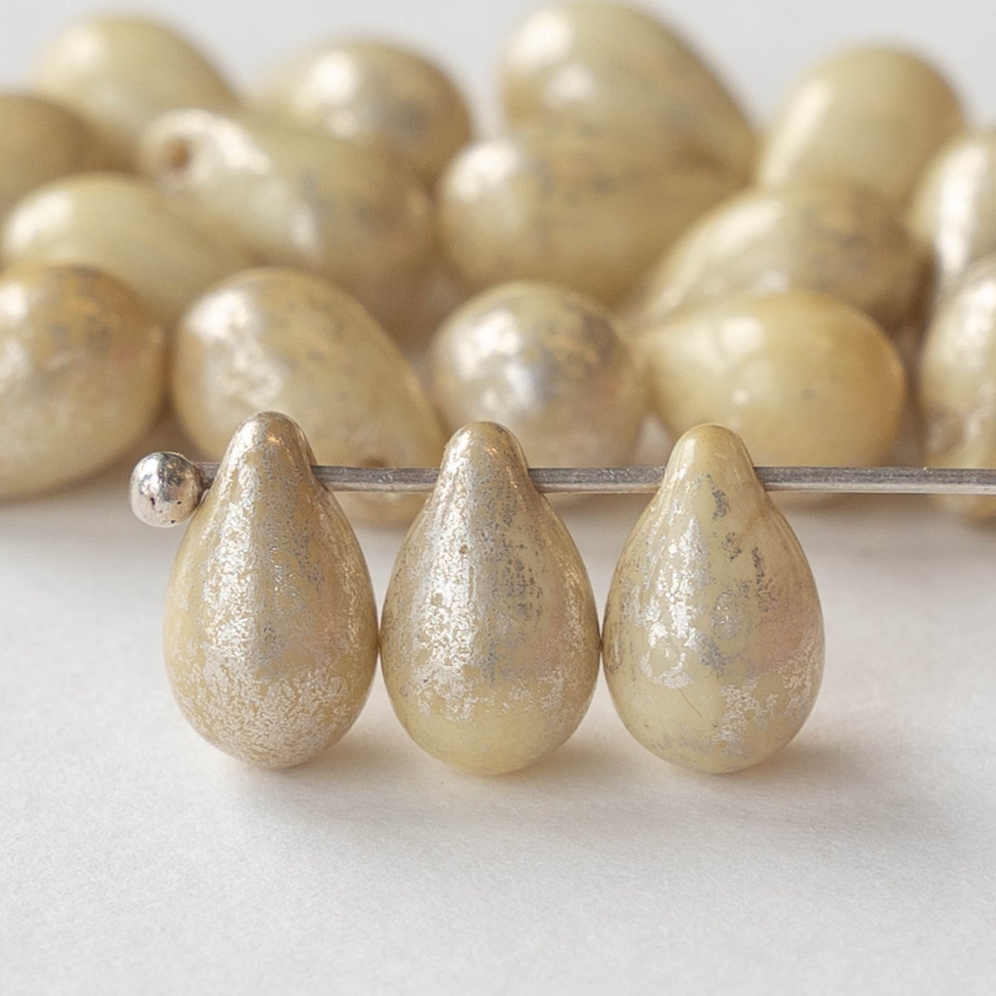 6x9mm Glass Teardrop Beads - Opaque Ivory with Mercury Finish - 25 Beads