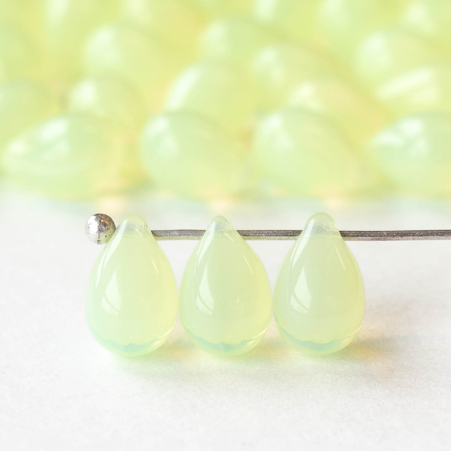 6x9mm Glass Teardrop Beads - Jonquil Opaline - 60 Beads