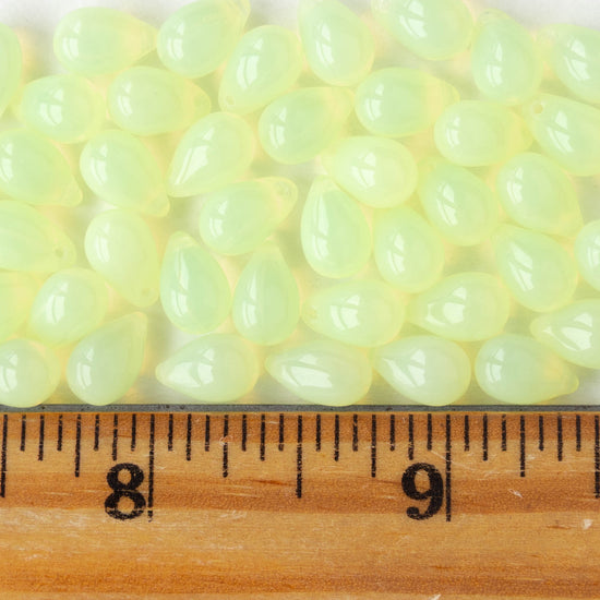 6x9mm Glass Teardrop Beads - Jonquil Opaline - 60 Beads