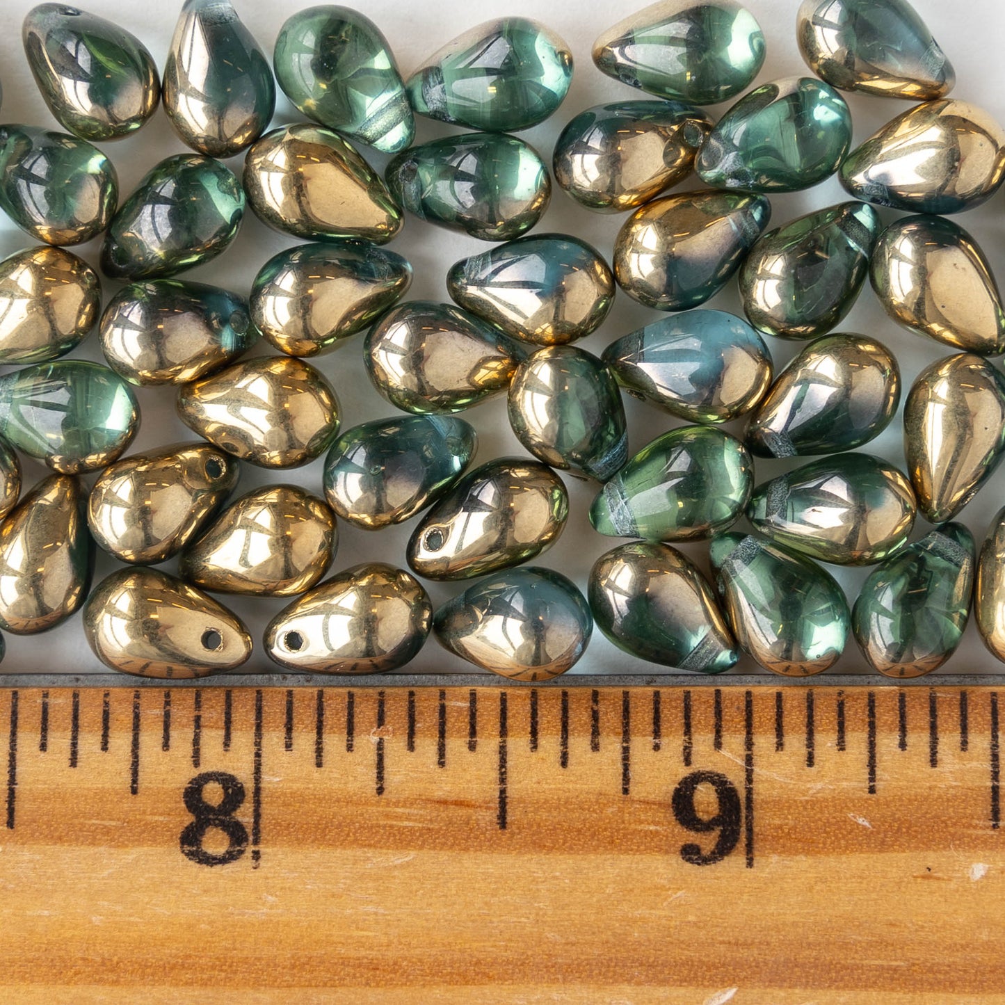 6x9mm Glass Teardrop Beads - Light Green with Gold - 30 Beads