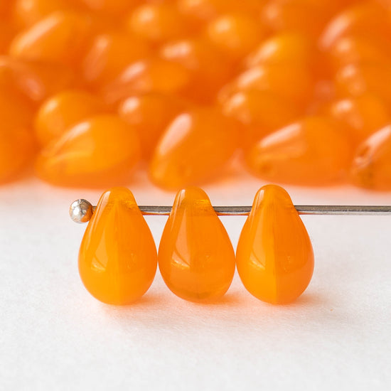 6x9mm Glass Teardrop Beads - Orange - 40 Beads