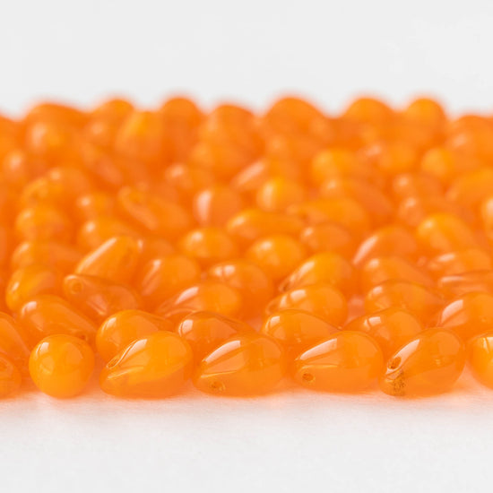 6x9mm Glass Teardrop Beads - Orange - 40 Beads