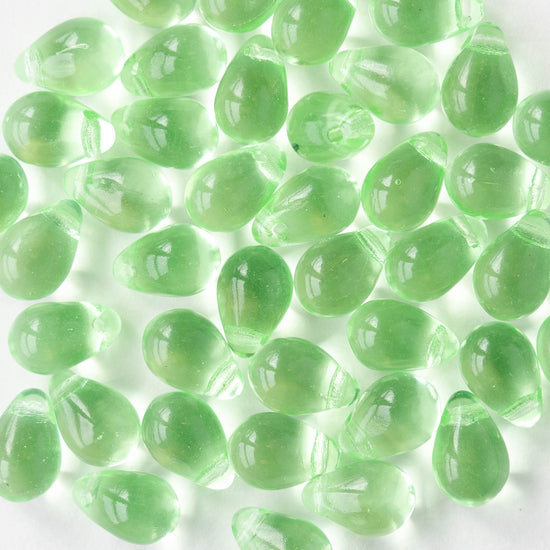 6x9mm Glass Teardrop Beads - Peridot - 30 Beads