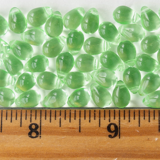 6x9mm Glass Teardrop Beads - Peridot Green - 30 Beads