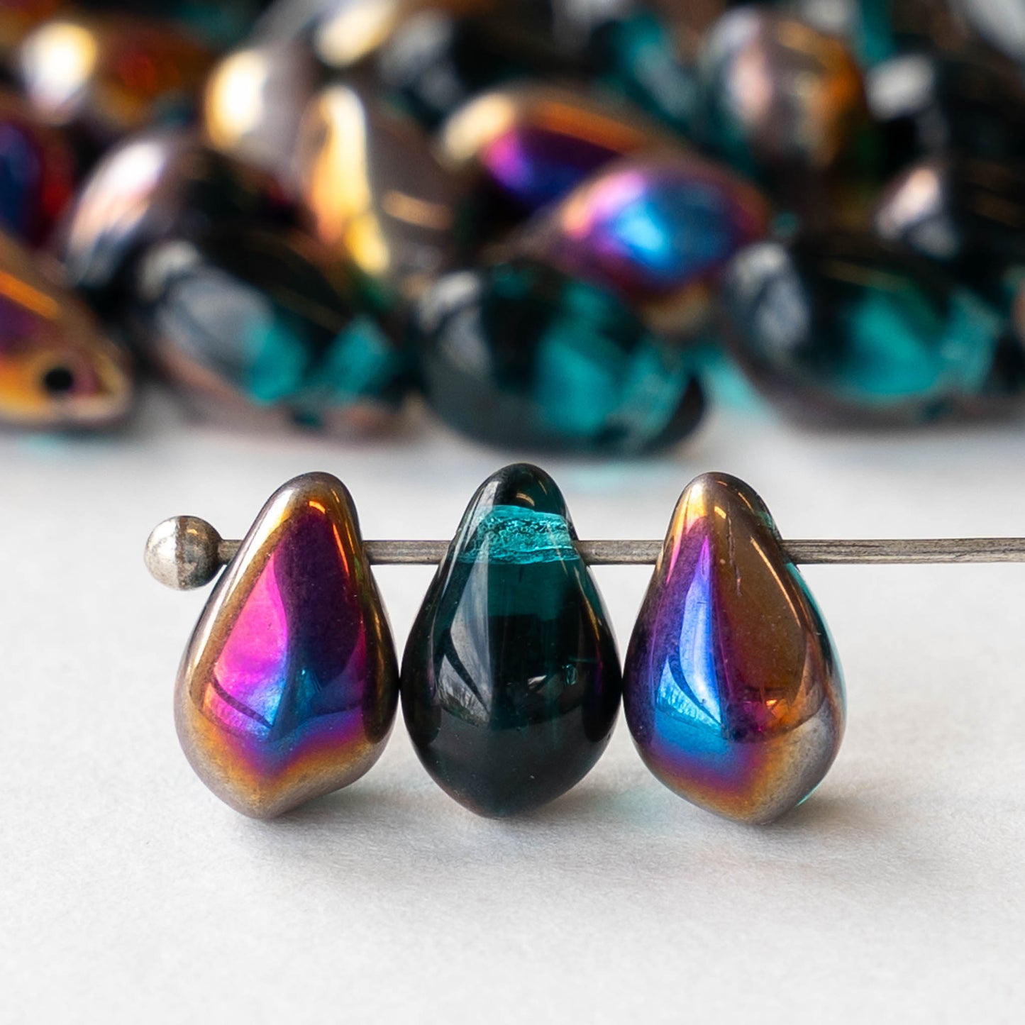 6x9mm Glass Teardrop Beads - Teal Sliperit - 30 Beads