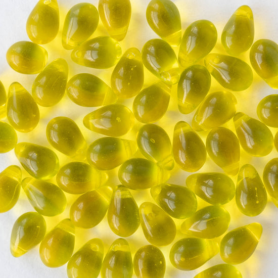 6x9mm Glass Teardrop - Transparent Green Yellow Mix - 30 Beads