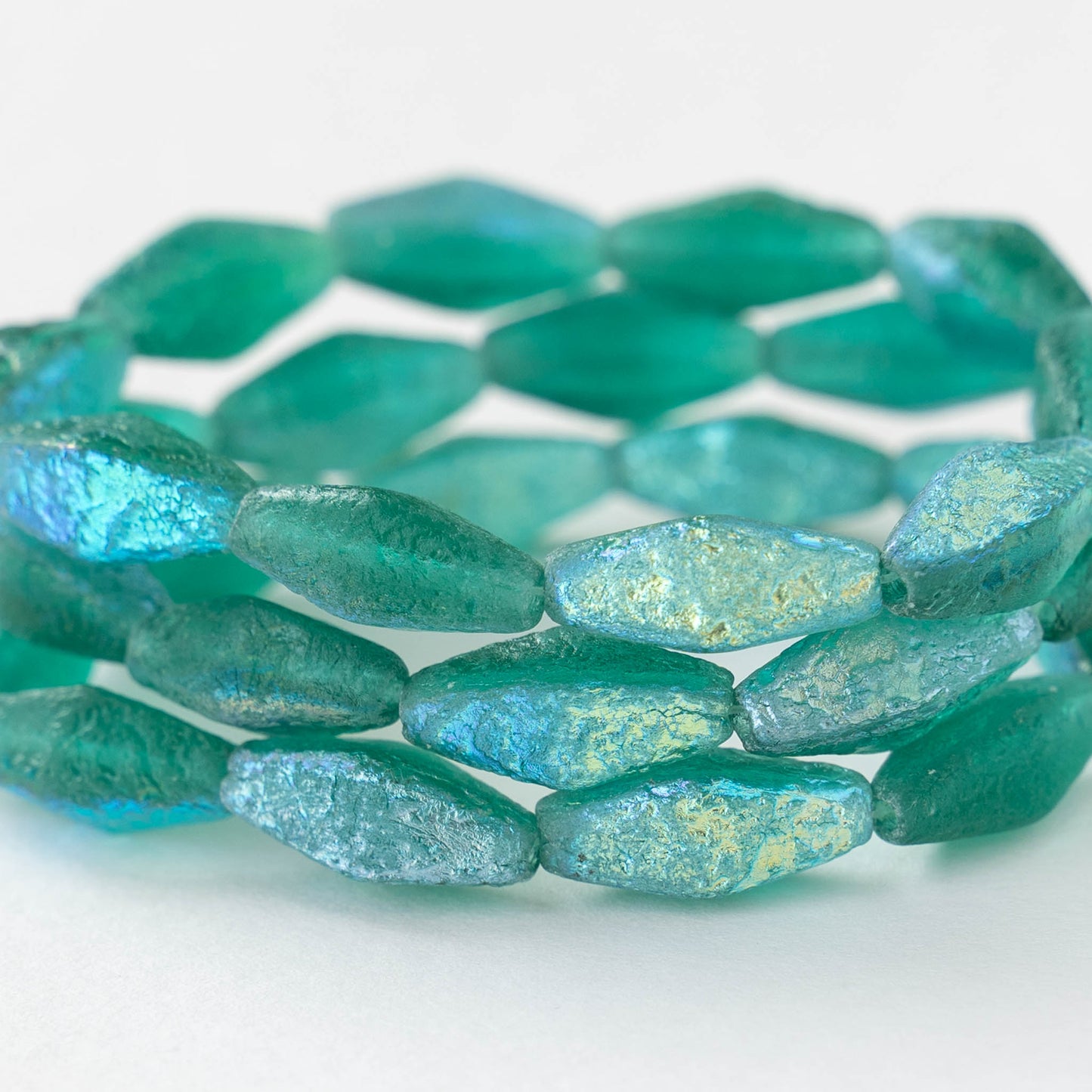 7x14mm Glass Rhombus Beads - Etched Emerald AB - 10 Beads