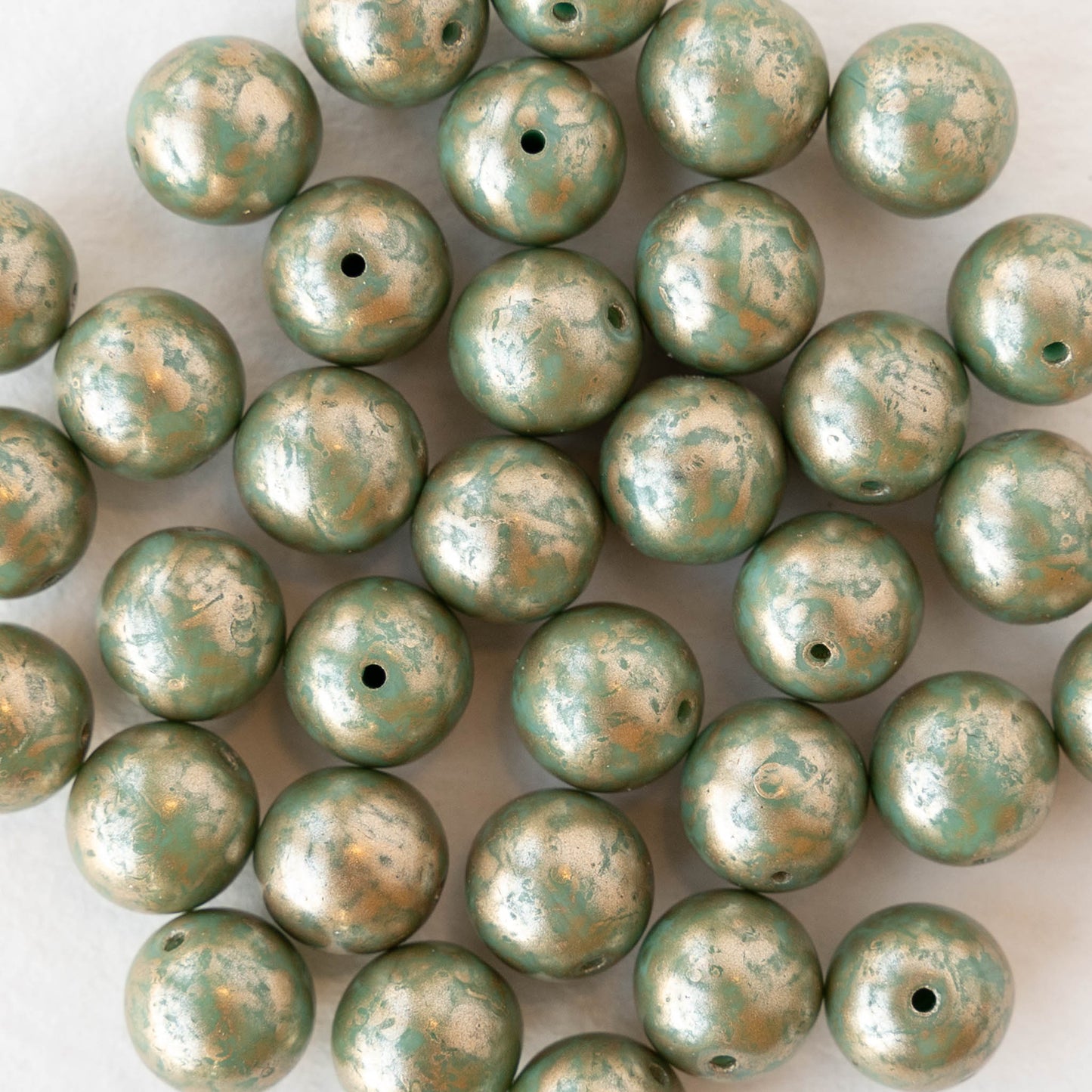 8mm Round Glass Beads - Opaque Green with Gold Dust - 20 beads