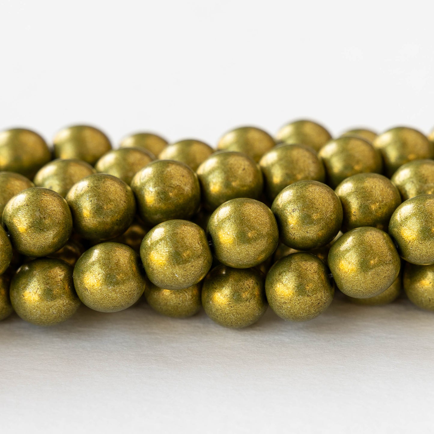 8mm Round Glass Beads - Saturated Metallic Meadowlark - 25 beads