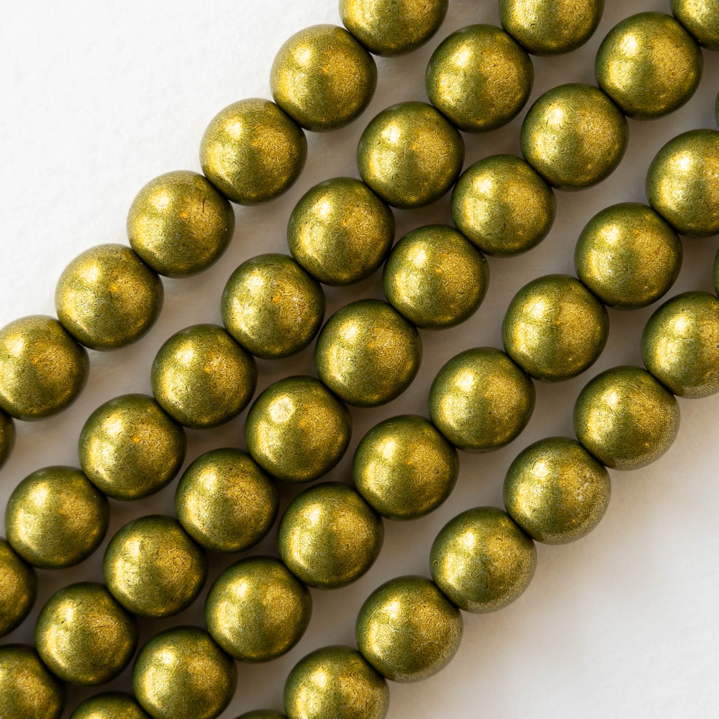 8mm Round Glass Beads - Saturated Metallic Meadowlark - 25 beads