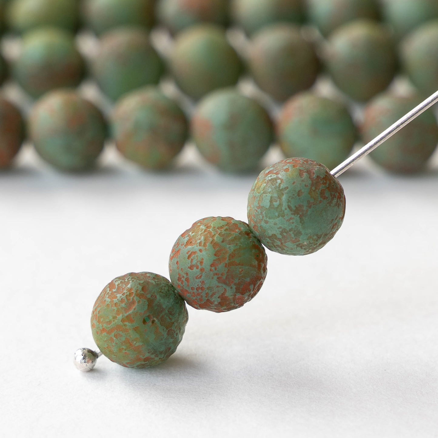 8mm Round Glass Beads - Etched Green Turquoise - 20 beads