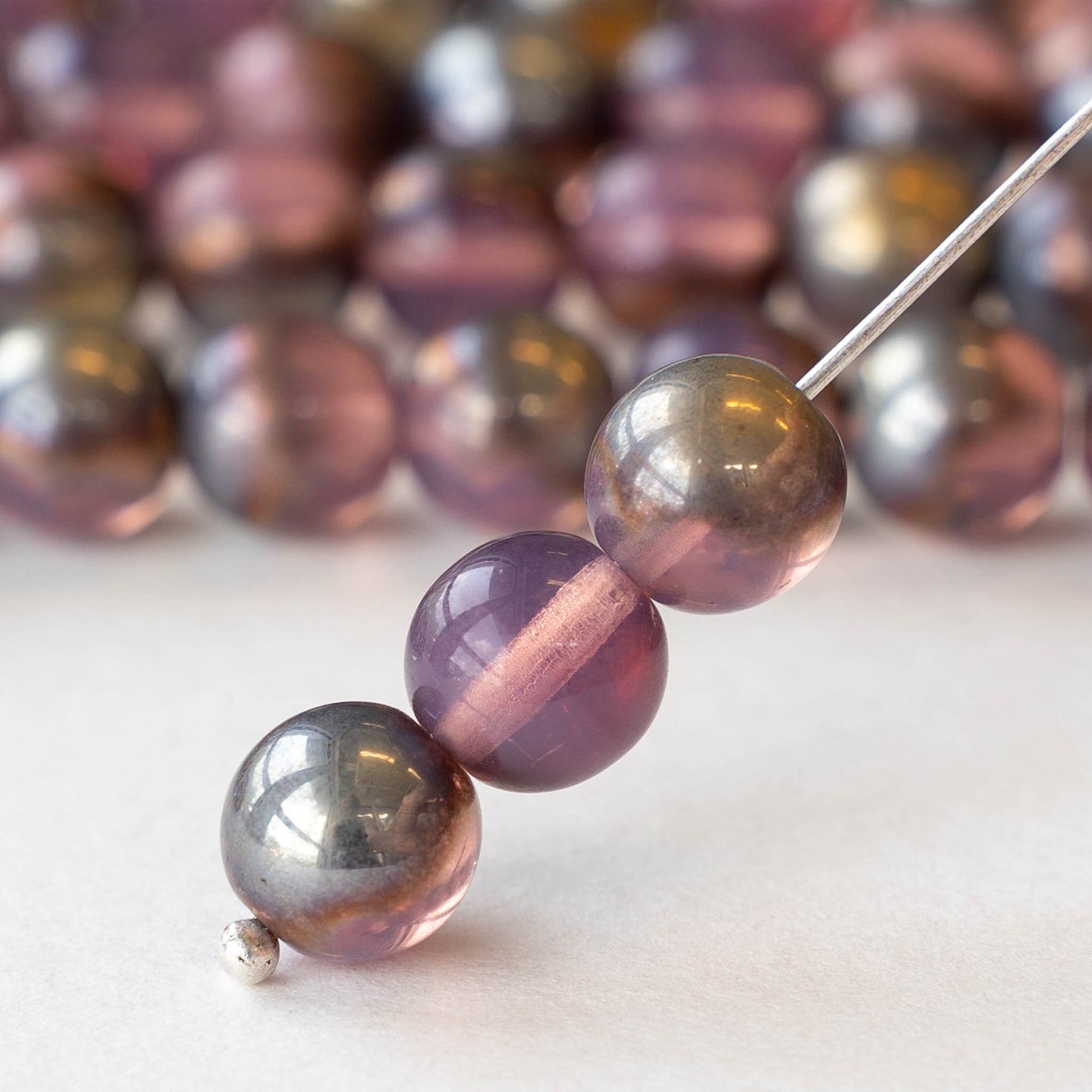 8mm Round Glass Beads - Mauve Silver Gold Metallic - 25 beads