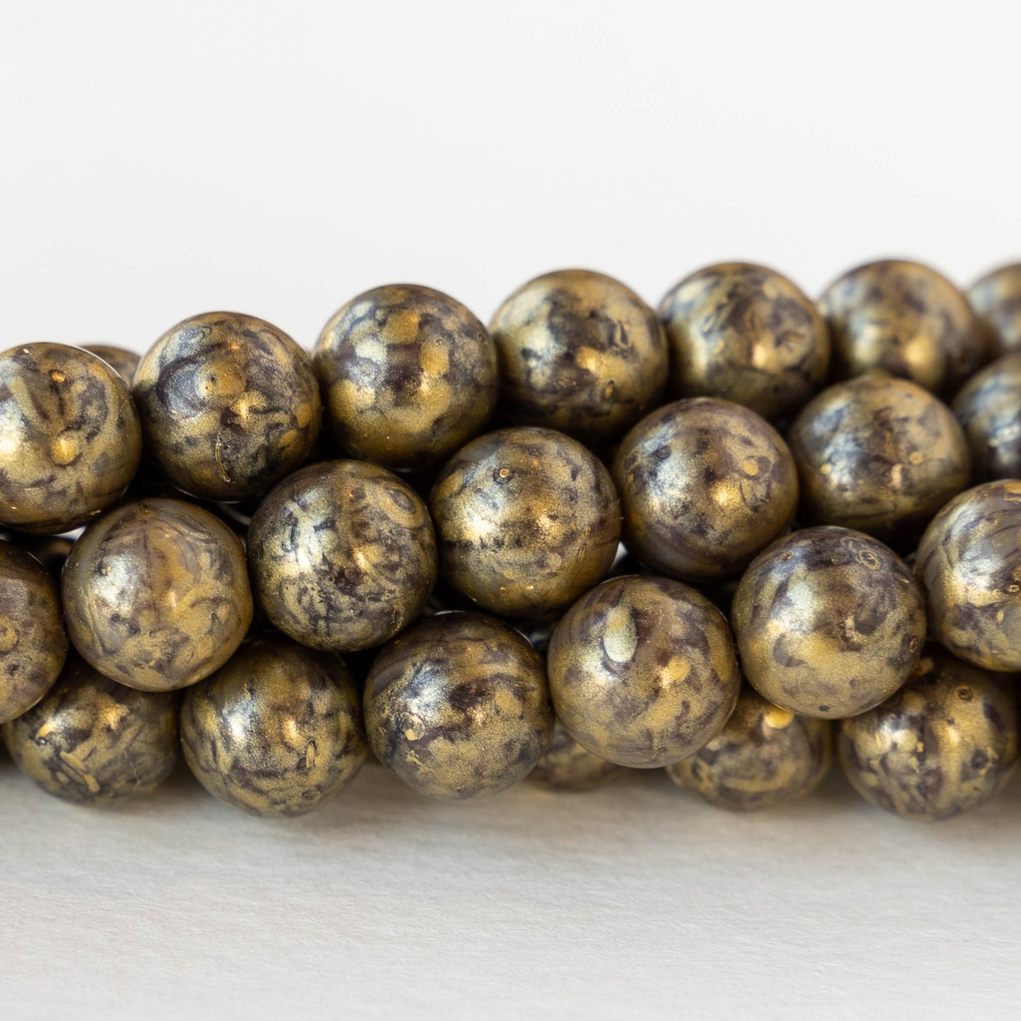 8mm Round Glass Beads - Opaque Black with Gold Dust - 20 beads