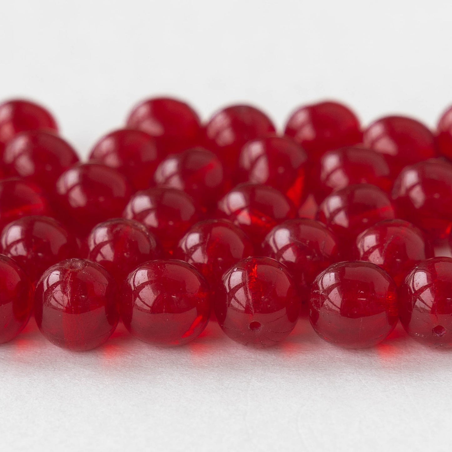 8mm Round Glass Beads - Transparent Red - 60