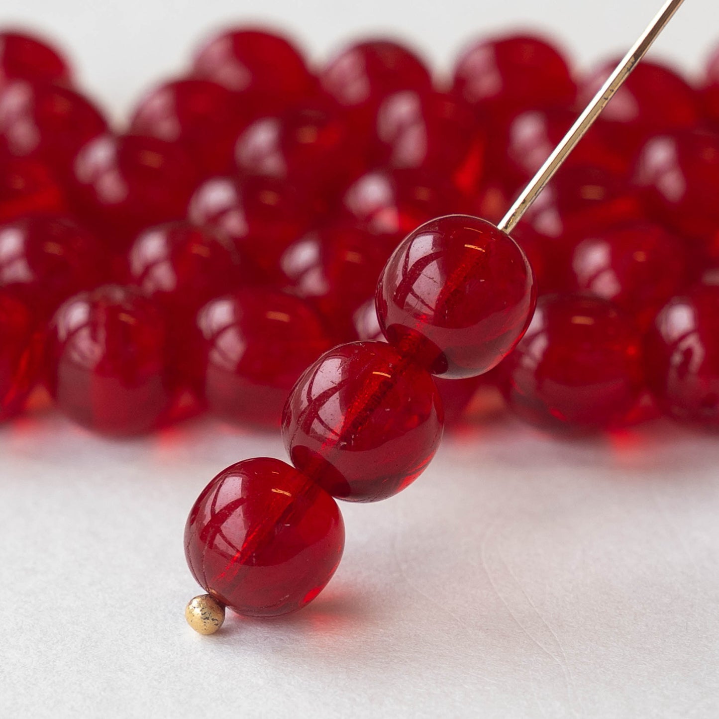 8mm Round Glass Beads - Transparent Red - 60