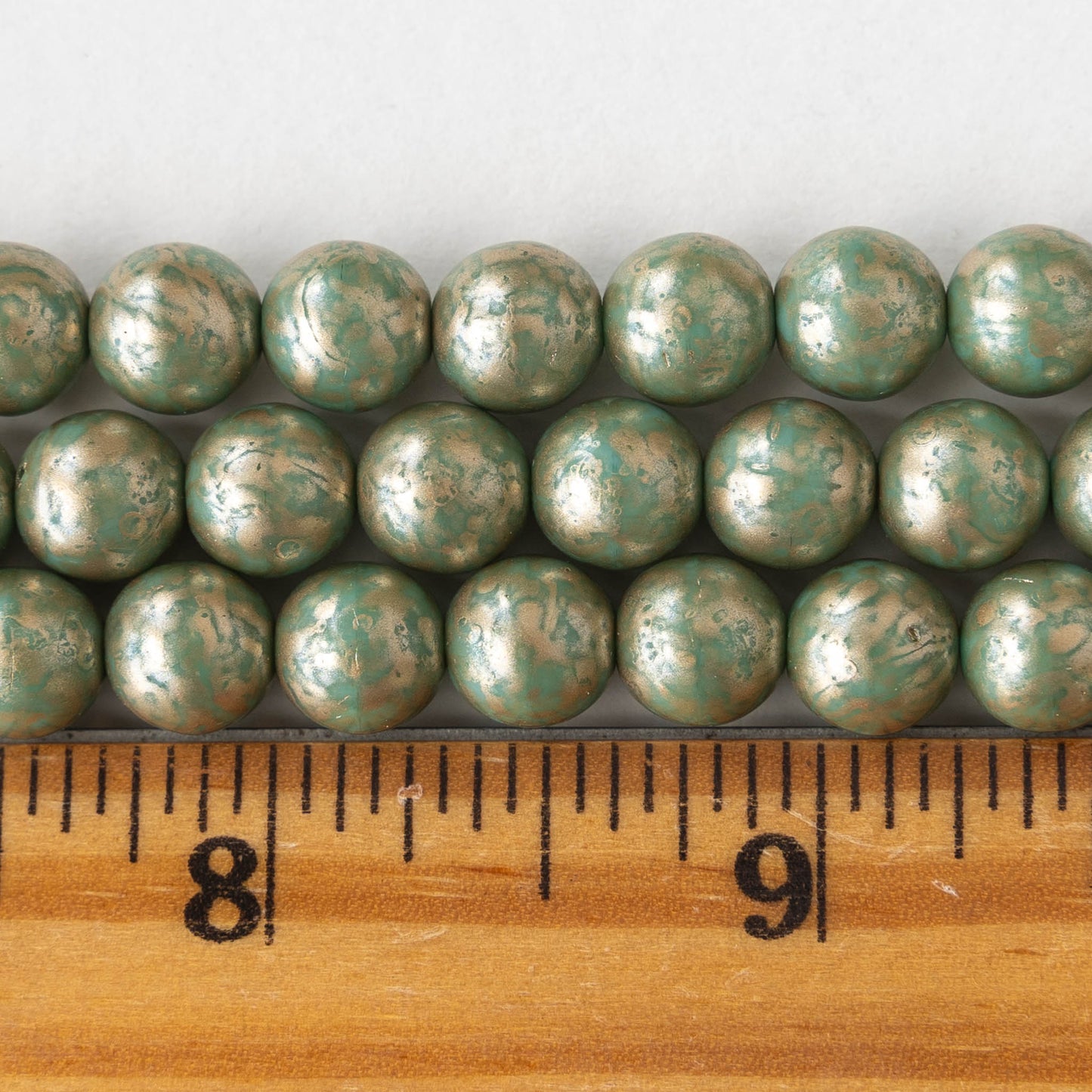 8mm Round Glass Beads - Turquoise with Gold - 25