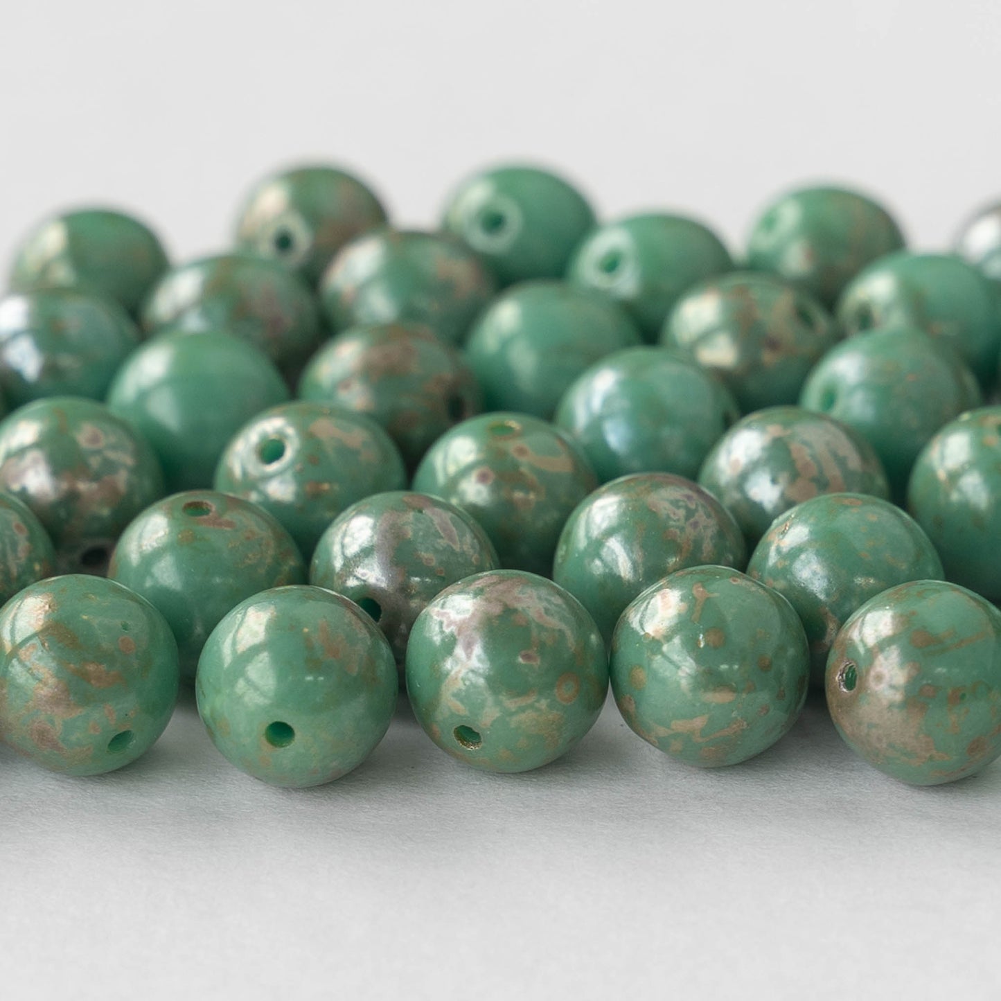 8mm Round Glass Beads - Opaque Turquoise Picasso - 20 Beads