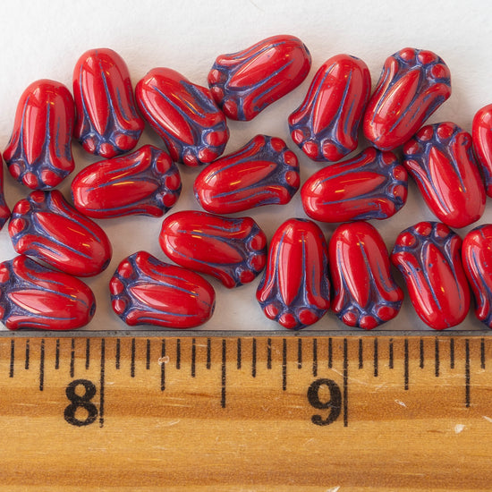 12mm Tulip Flower - Opaque Red with Blue - 20 beads