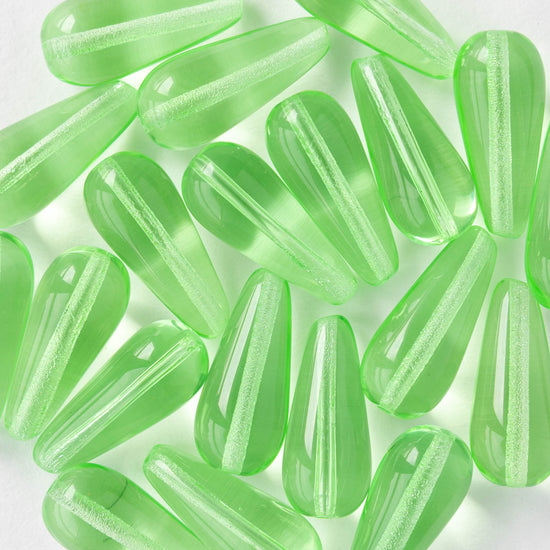 9x20mm Glass Teardrops - Peridot Green - 10 or 20 beads