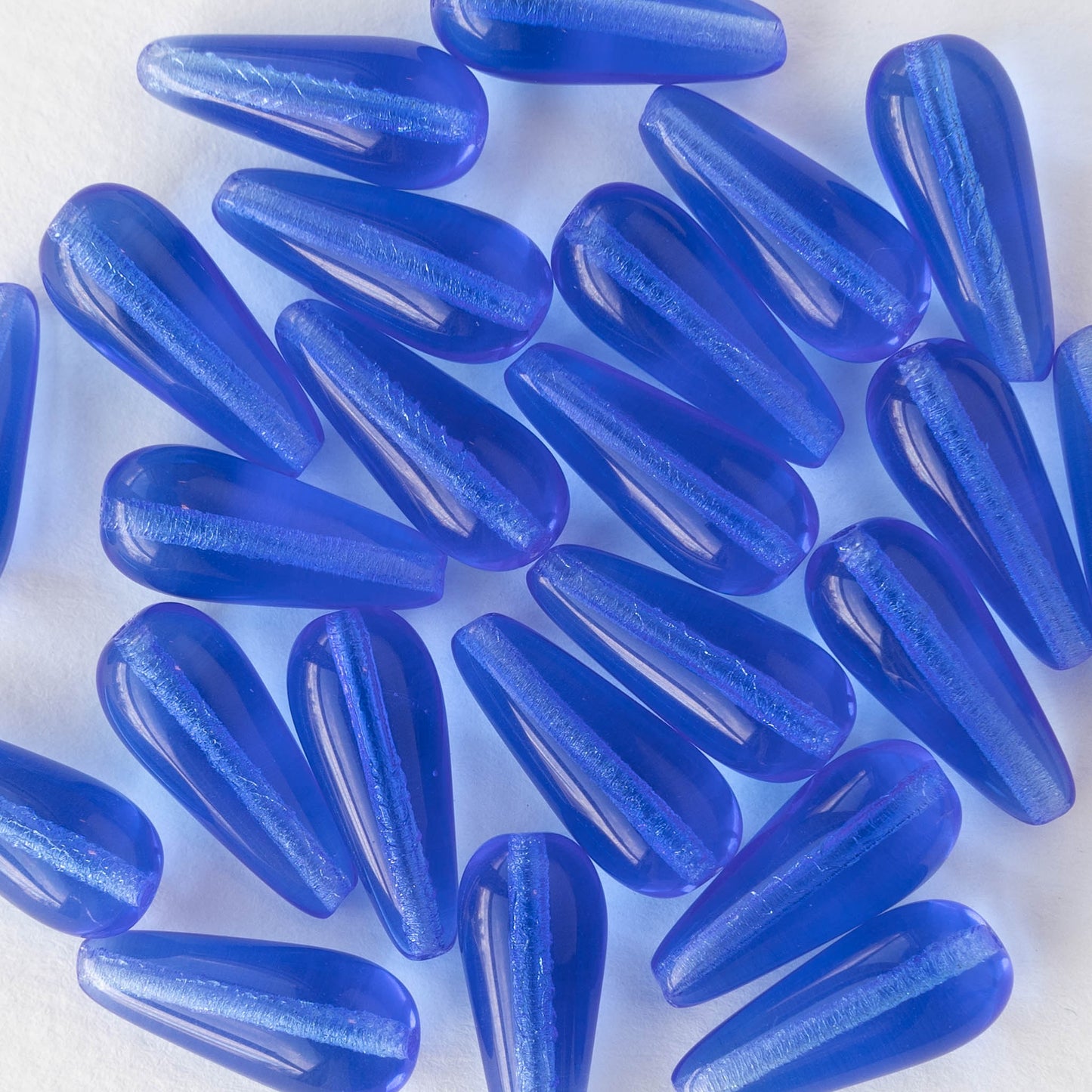 9x20mm Glass Teardrops - Sapphire Blue - 20 beads