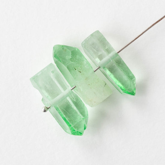 Dyed Quartz Crystal Point Beads - Green - 6 Beads