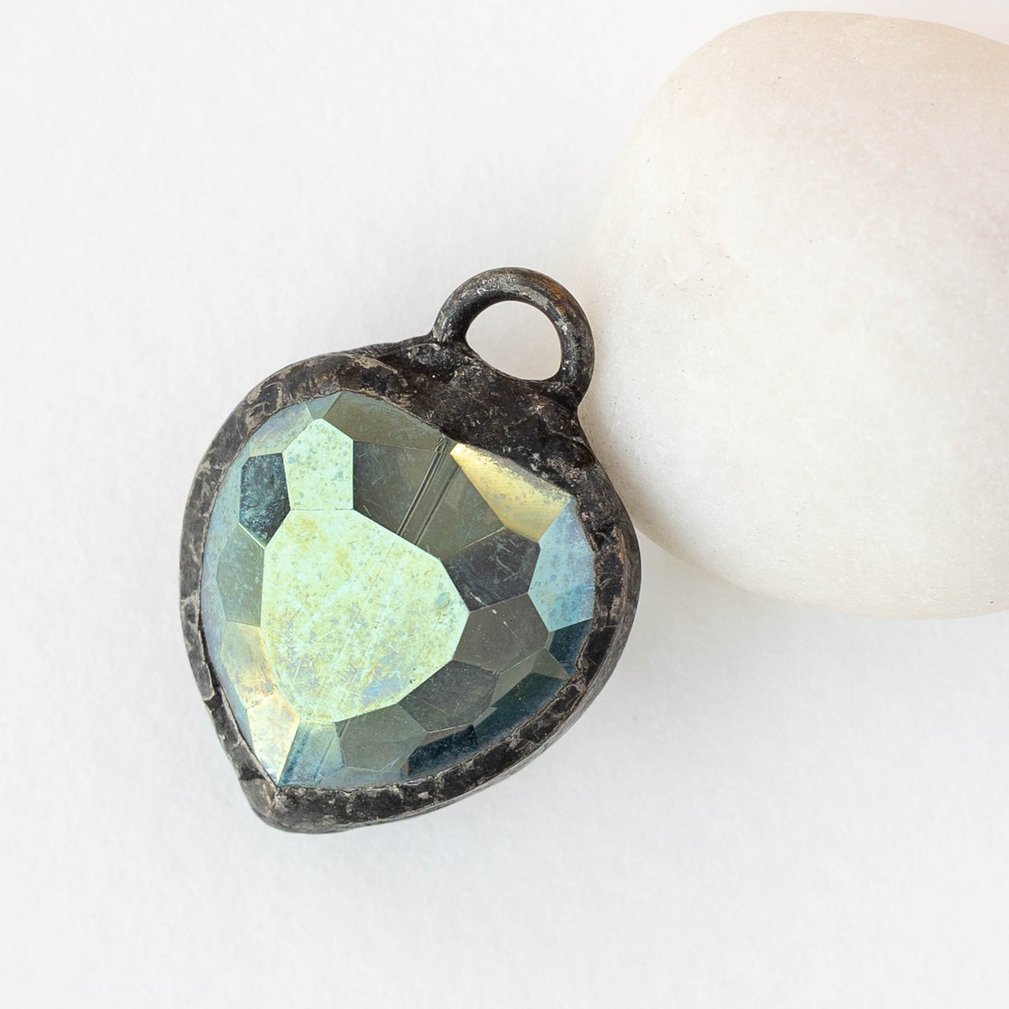 Soldered Faceted Crystal Glass Heart Pendant - Green - 1 piece