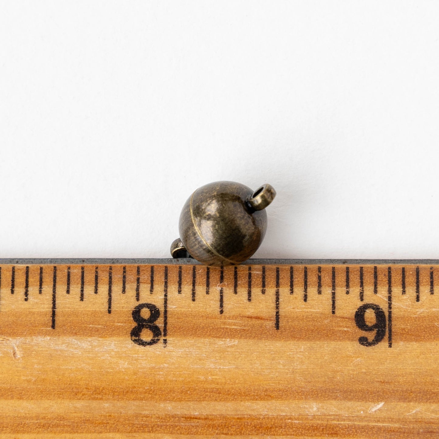 Magnetic Clasp - 10mm Round -Antique Brass - 1 clasp