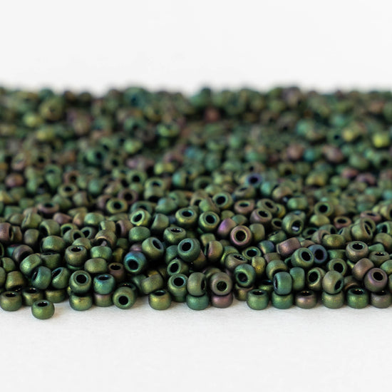 11/0 Glass Seed Beads - Opaque Matte Dark Green Iris - 10 grams