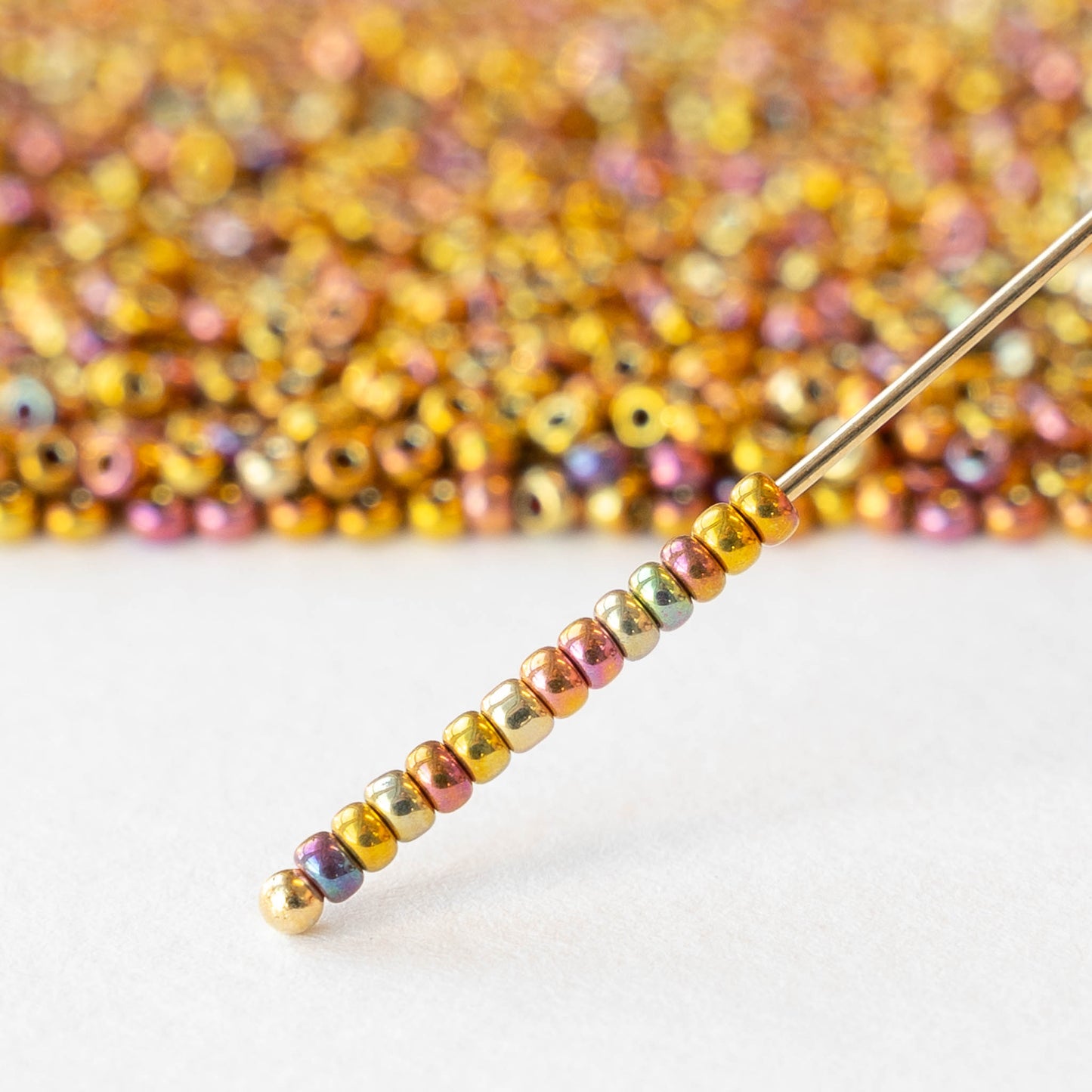 11/0 Glass Seed Beads - 24K Gold Iris - 2.5 grams