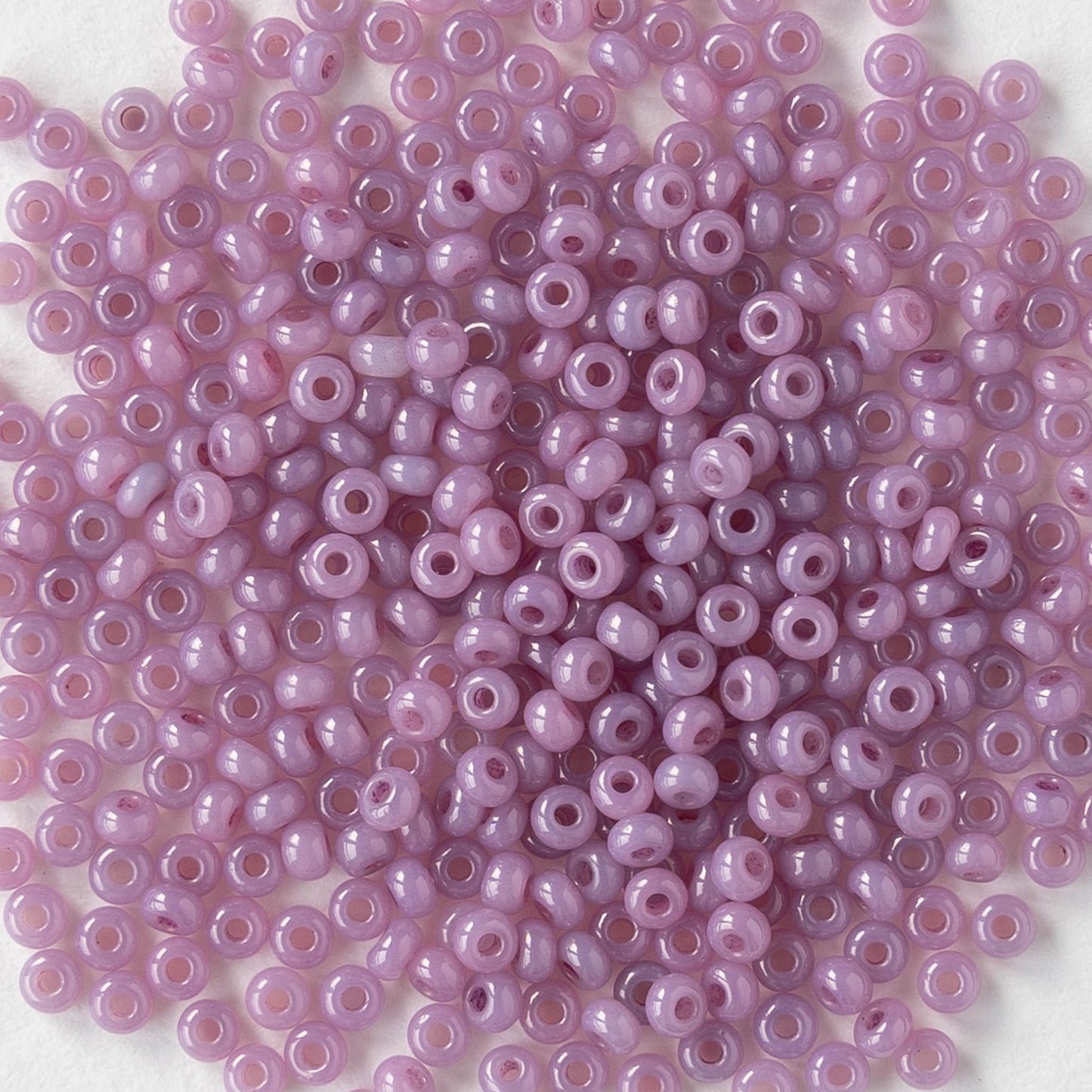 11/0 Glass Seed Beads - Opaline Lila - 10 grams