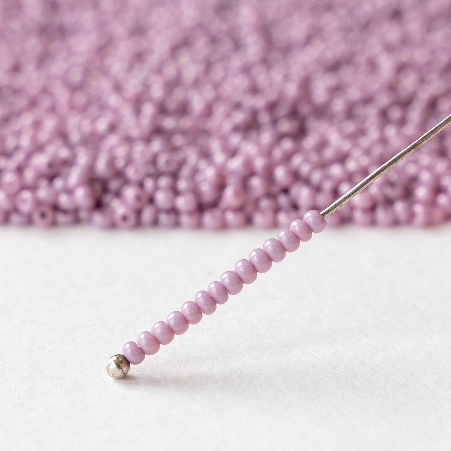11/0 Glass Seed Beads - Opaque Lila - 10 grams