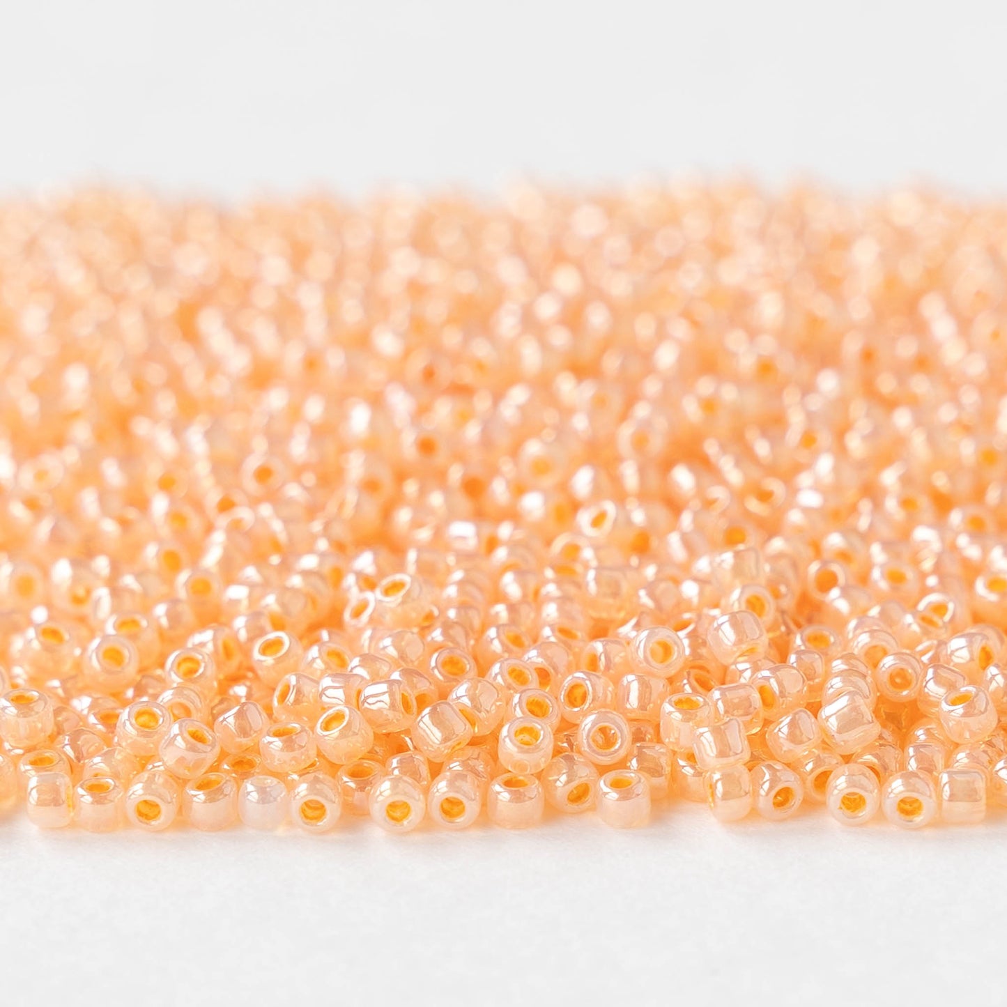 11/0 Seed Beads - Peach Luster - 20 grams