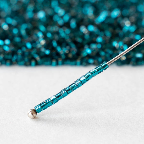 15/0 Glass Hex Cut Seed Beads - Silver Lined Teal - 10 grams
