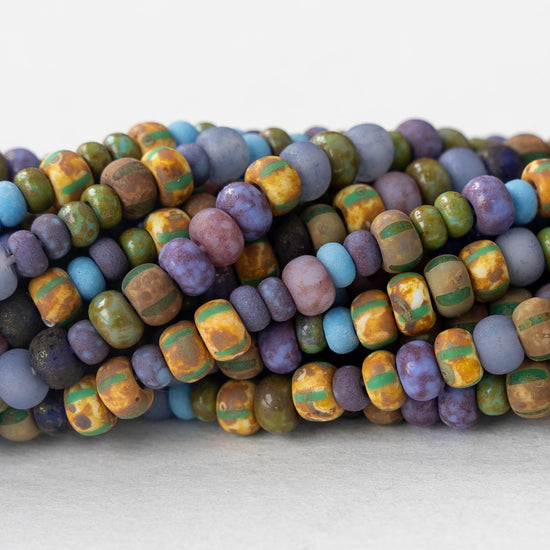 Mixed Sizes 8 Seed Beads  Lavender Blue Mix with Picasso  - 20 Inch Strand