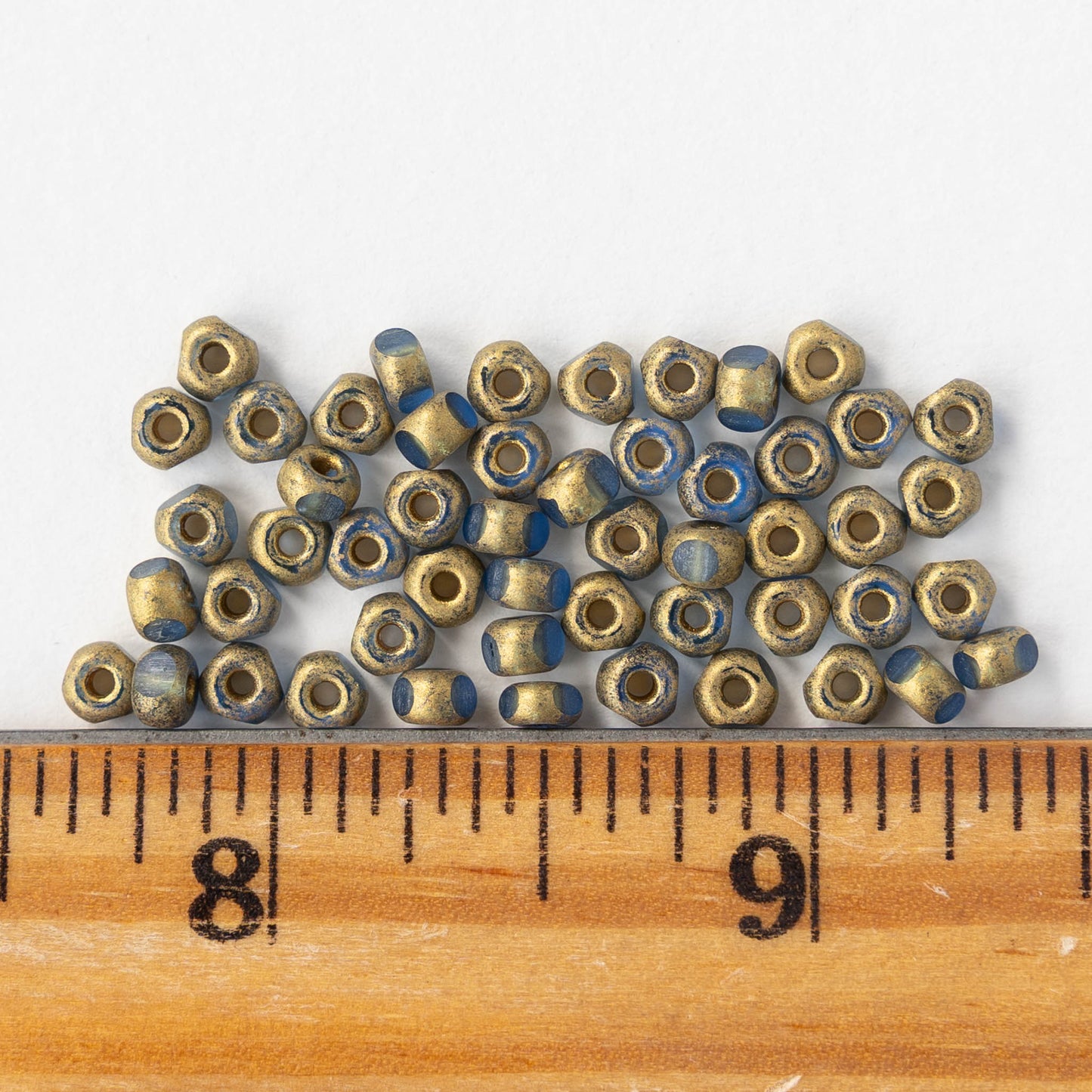 6/0 Tri-cut Seed Beads - Light Sapphire with Bright Gold - 50 Beads