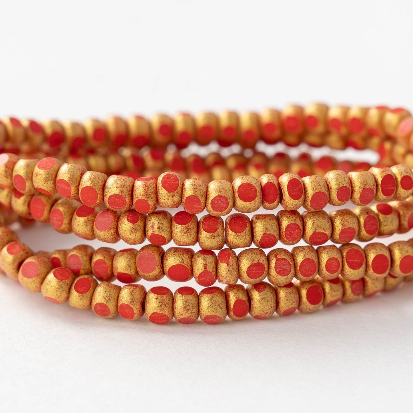 6/0 Tri-cut Seed Beads - Red with Gold - 50 Beads