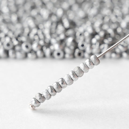 Size 8/0 Glass Seed Beads - Crystal Labrador Full - 10 grams ~180 beads