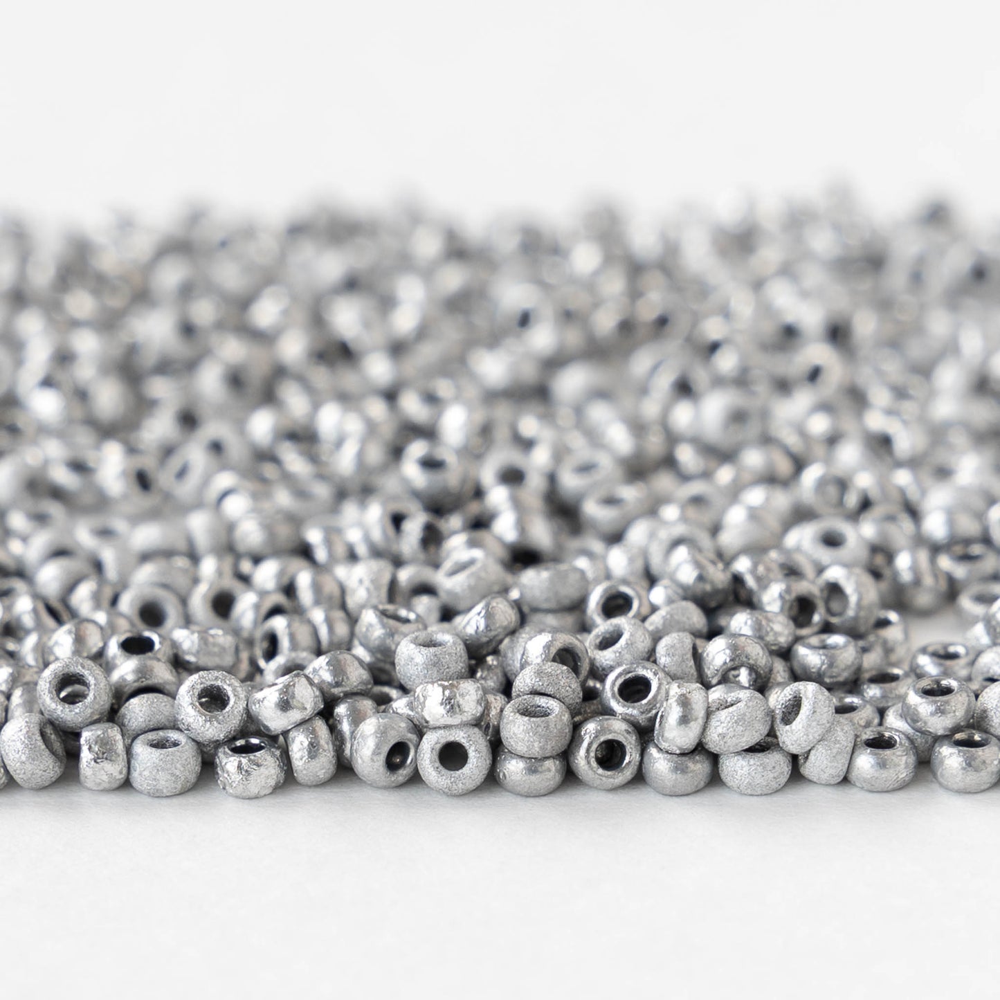 Size 8/0 Glass Seed Beads - Crystal Labrador Full - 10 grams ~180 beads
