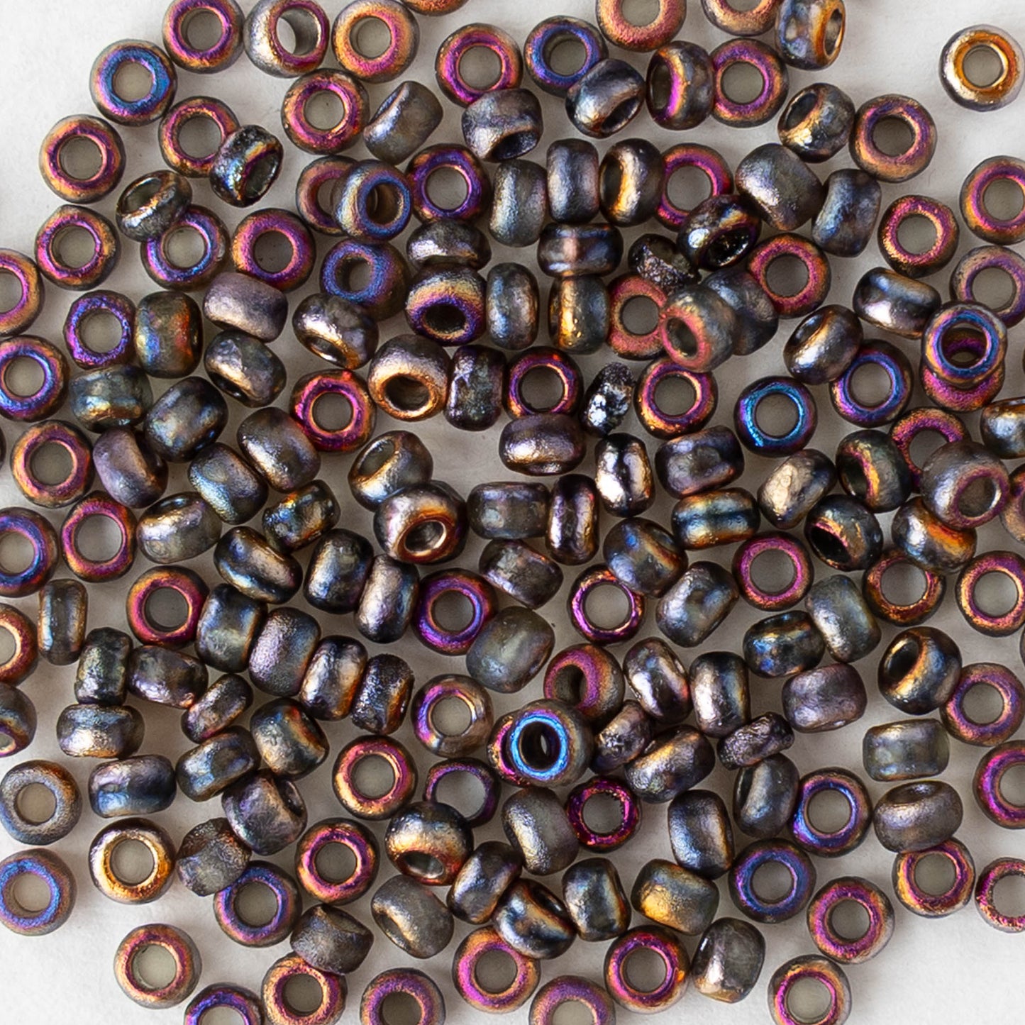 Size 8/0 Glass Seed Beads - Etched Crystal Sliperit - 10 grams ~180 beads