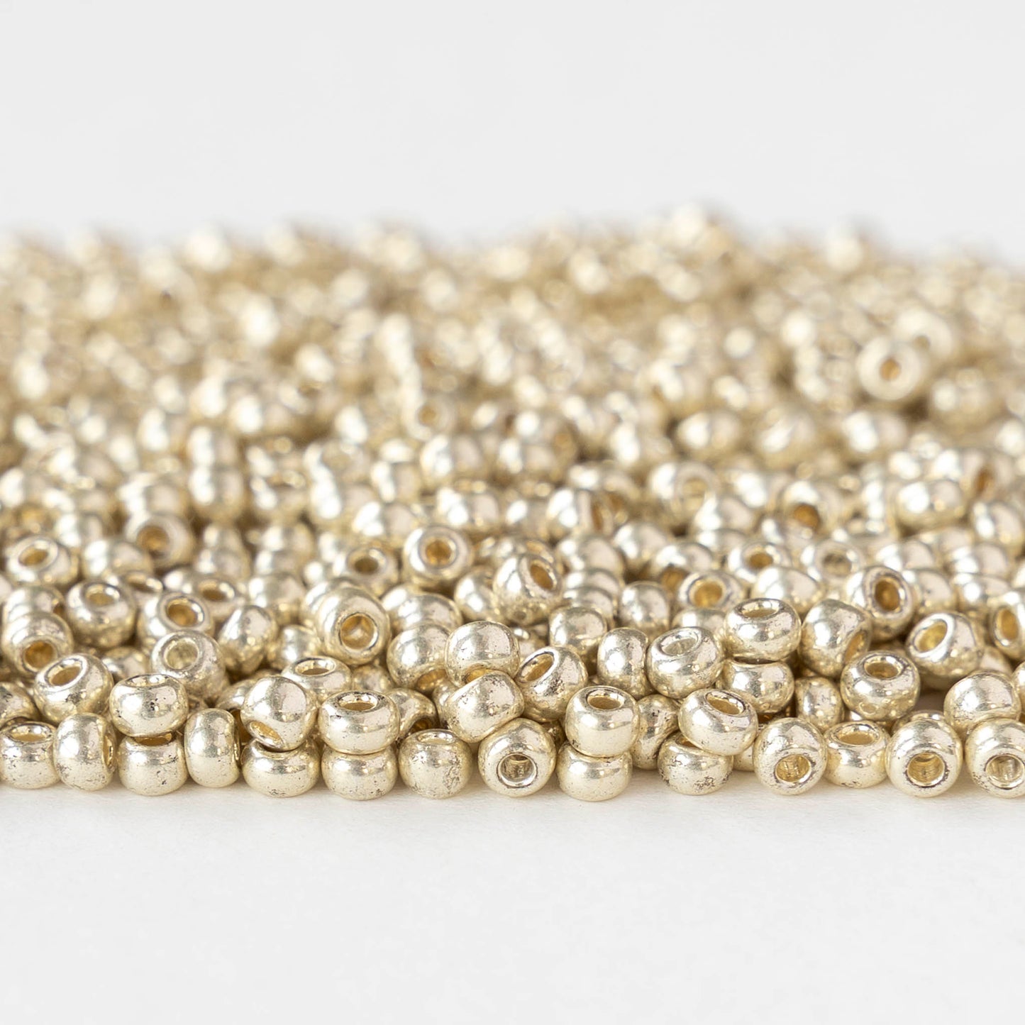 Size 8/0 Glass Seed Beads - Metallic Silver - 20 grams