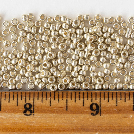 Size 8/0 Glass Seed Beads - Metallic Silver - 20 grams